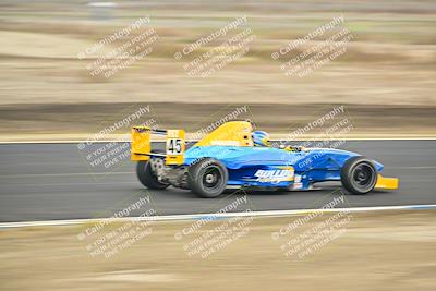 media/Jan-26-2025-CalClub SCCA (Sun) [[cfcea7df88]]/Group 2/Race/